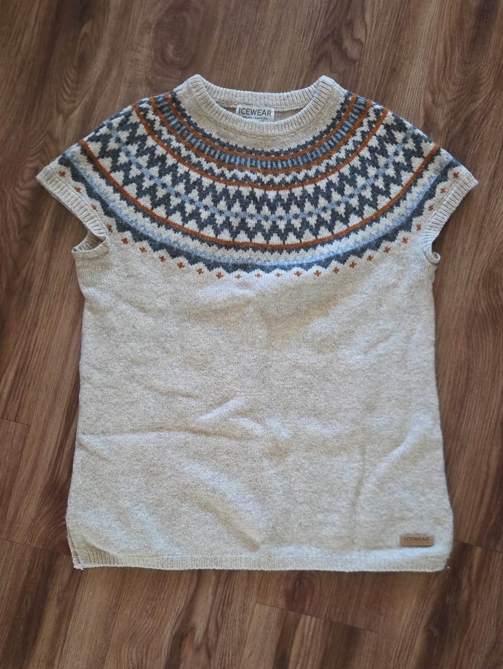 Icewear Cream Fair Isle Sleeveless Crewneck Sweater